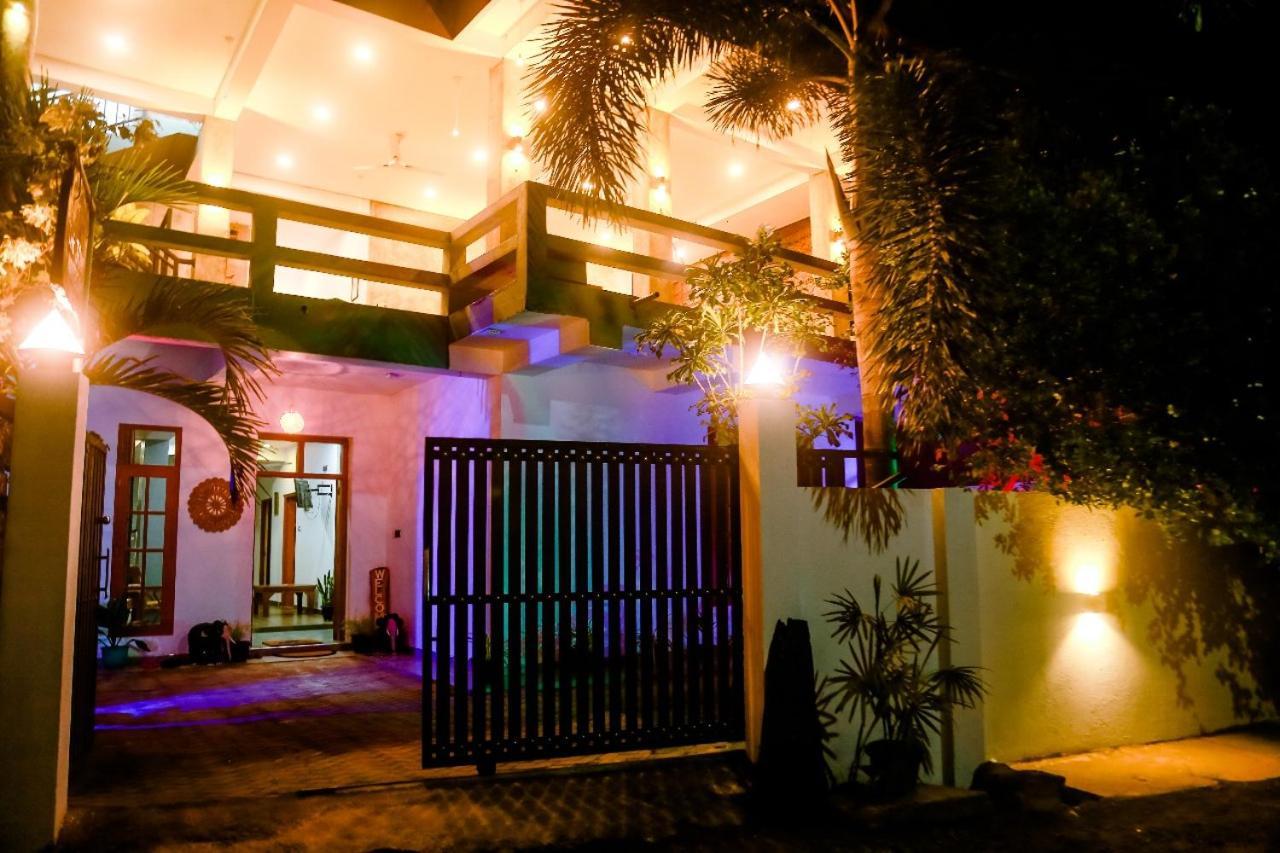 Costels Mirissa Hostel Luaran gambar