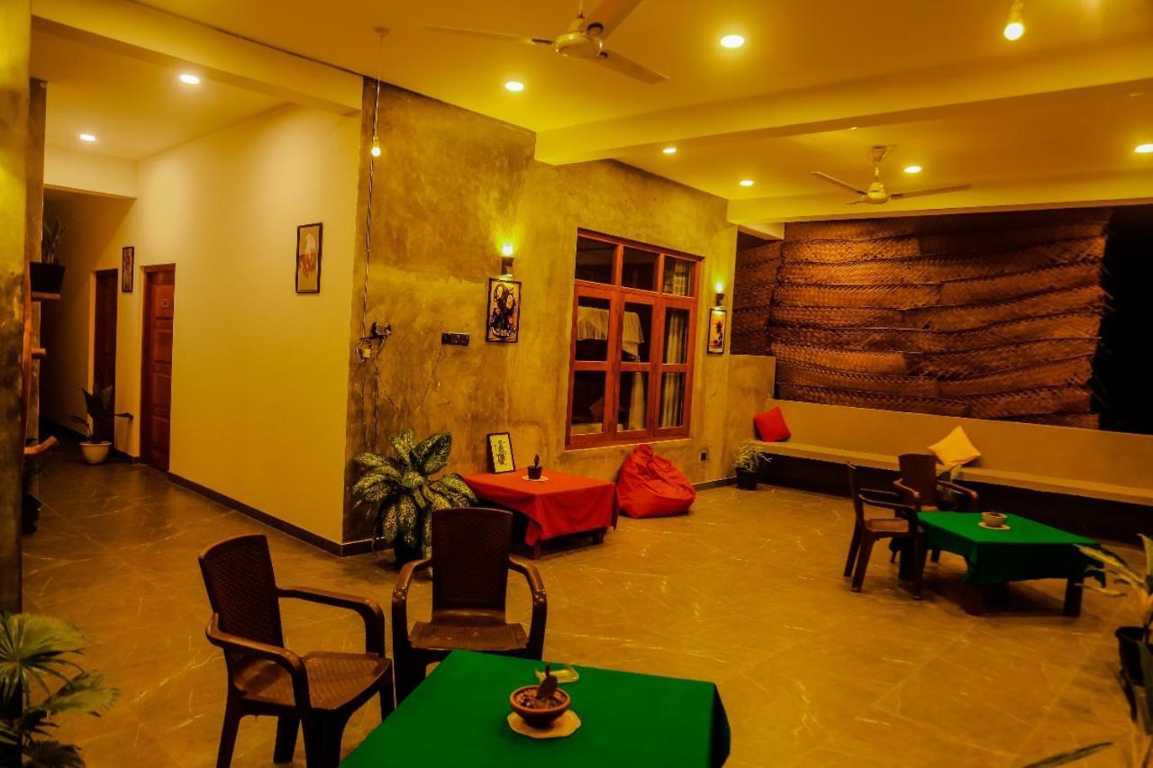 Costels Mirissa Hostel Luaran gambar