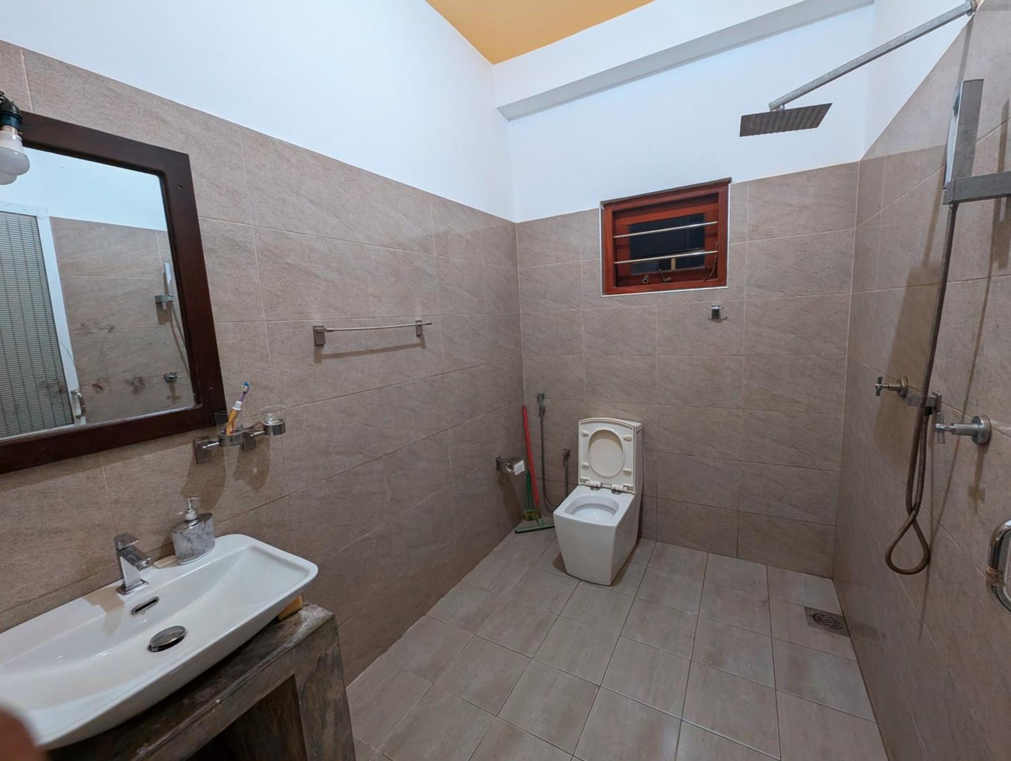 Costels Mirissa Hostel Bilik gambar