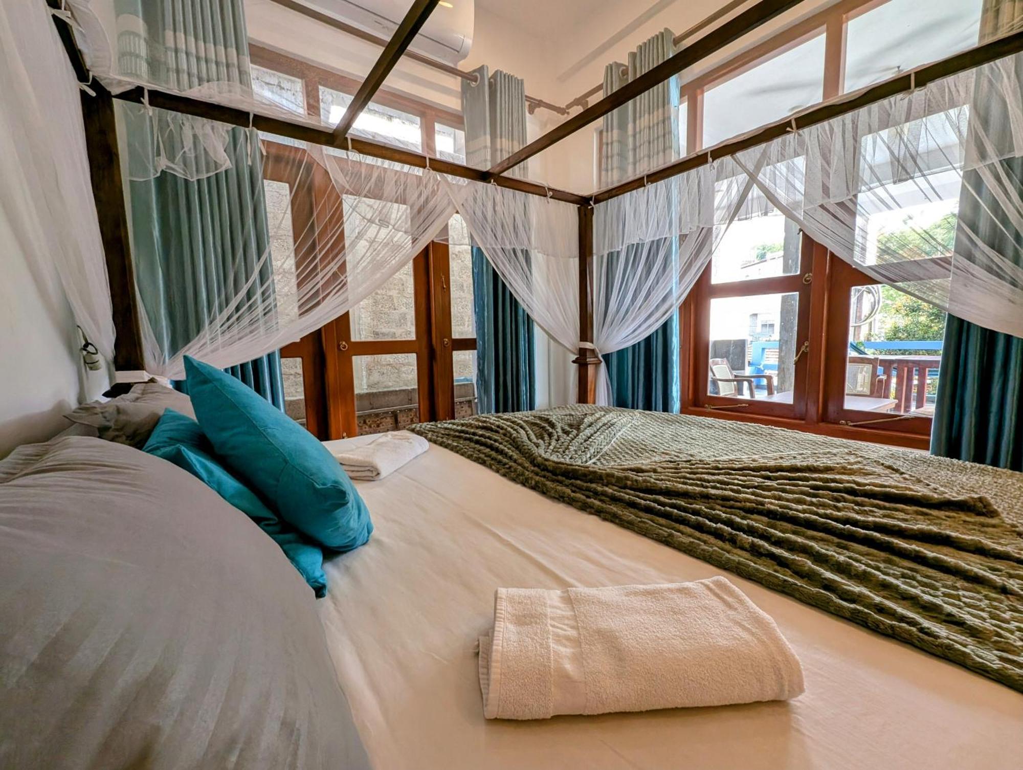 Costels Mirissa Hostel Luaran gambar